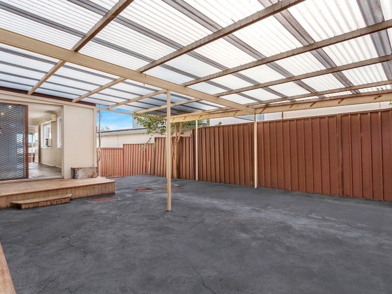 9 Godfrey Avenue, West Hoxton NSW 2171