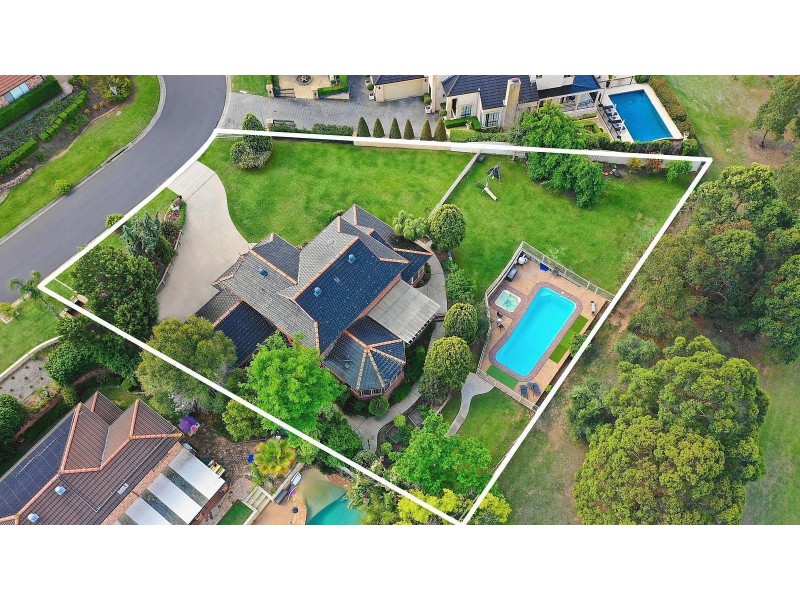 21 Figtree Crescent, Glen Alpine NSW 2560