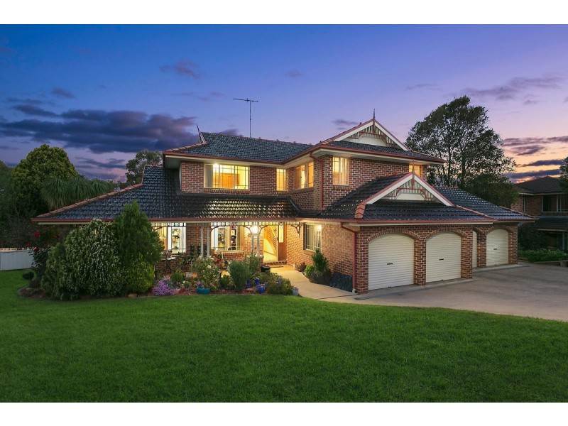 21 Figtree Crescent, Glen Alpine NSW 2560