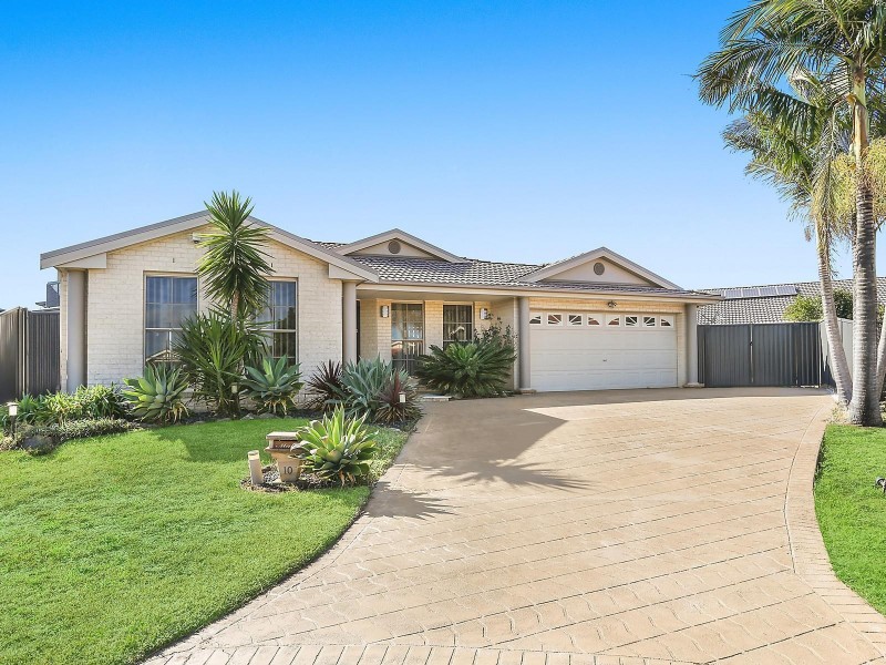 10 Moruya Close, Prestons NSW 2170