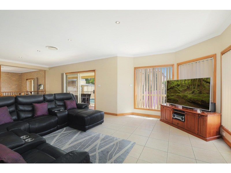 20 Scottsdale Circuit, West Hoxton NSW 2171