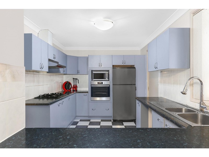 15 Flynn Place, Bonnyrigg Heights NSW 2177