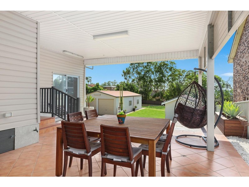 15 Twenty Second Avenue, West Hoxton NSW 2171