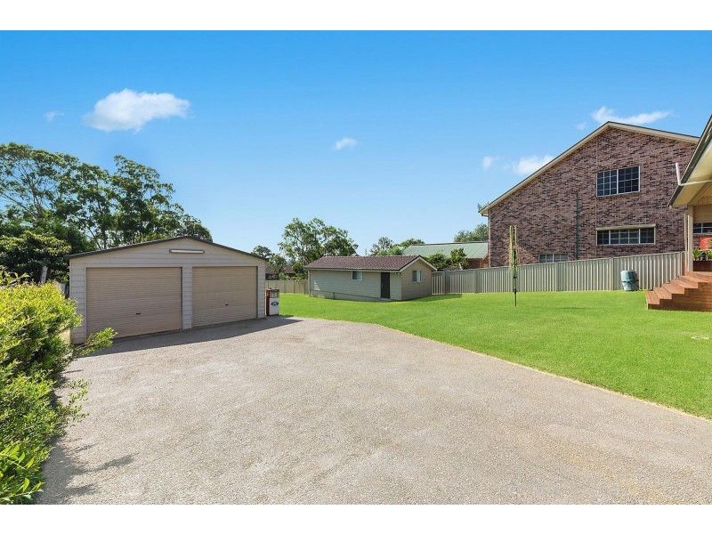 15 Twenty Second Avenue, West Hoxton NSW 2171