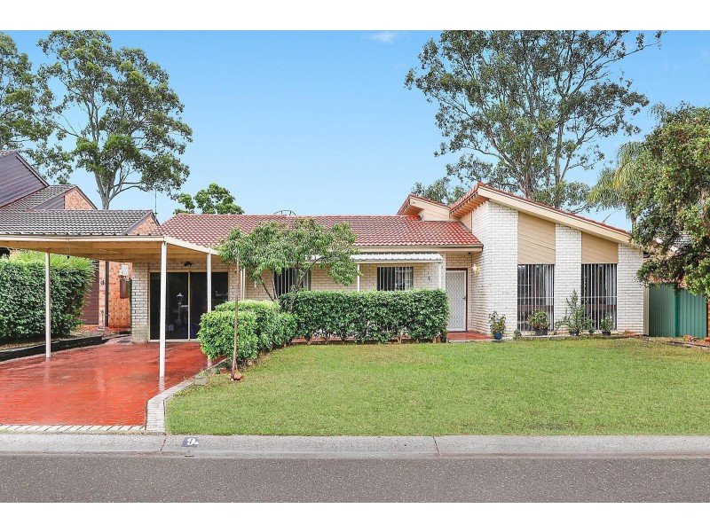 9 Seppelt Place, Edensor Park NSW 2176