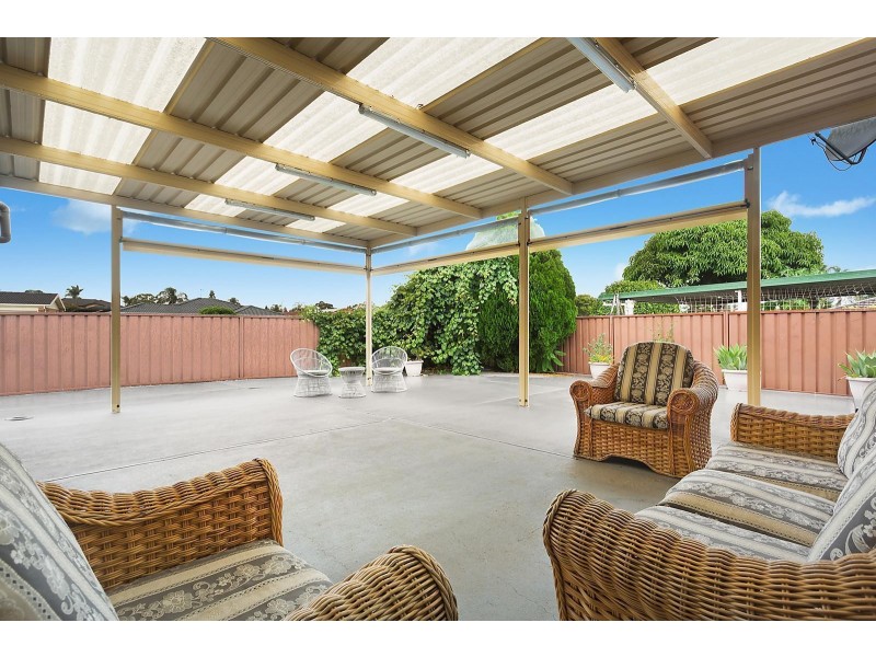 1 Chickasaw Crescent, Greenfield Park NSW 2176