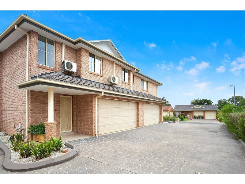 2/27 Mallacoota Street, Wakeley NSW 2176