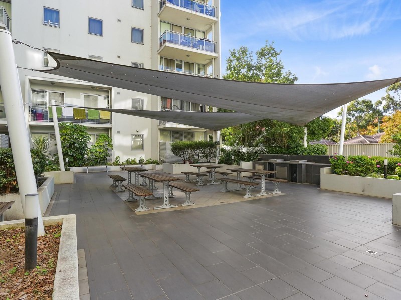 24/12 Bathurst Street, Liverpool NSW 2170