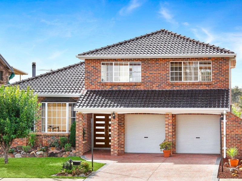 5 Warragamba Crescent, Bossley Park NSW 2176