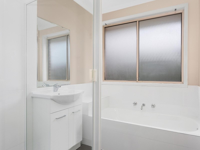 17 Bungonia Street, Prestons NSW 2170