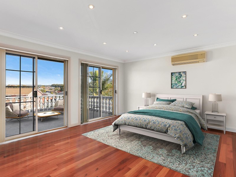 10 Bardia Place, Bossley Park NSW 2176