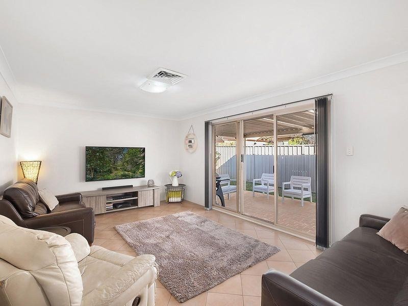45 Carmichael Drive, West Hoxton NSW 2171
