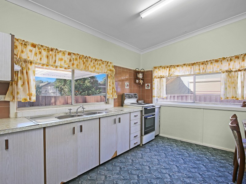 41 Rosedale Street, Canley Heights NSW 2166