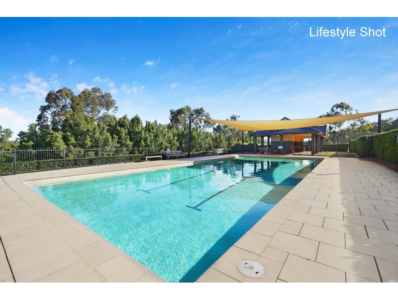 12 Macquarie Links Drive, Macquarie Links NSW 2565