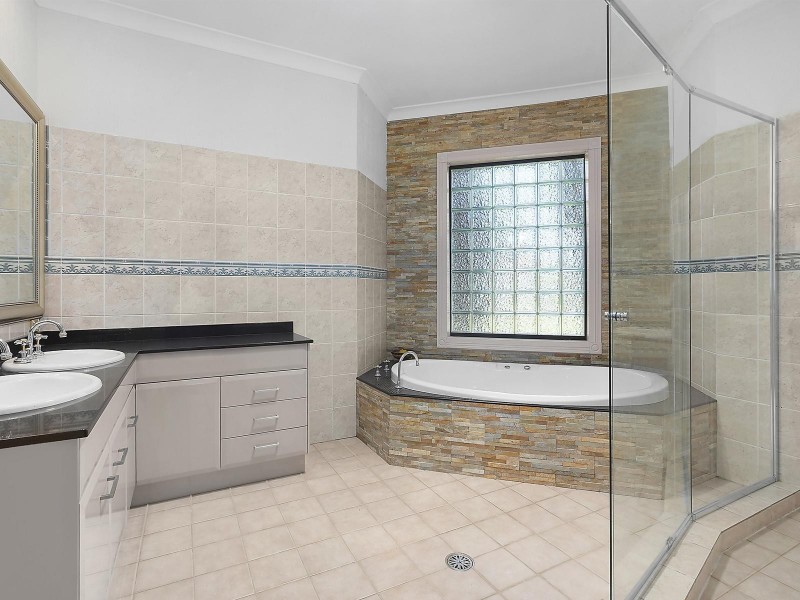 209A Lincoln Road, Horsley Park NSW 2175