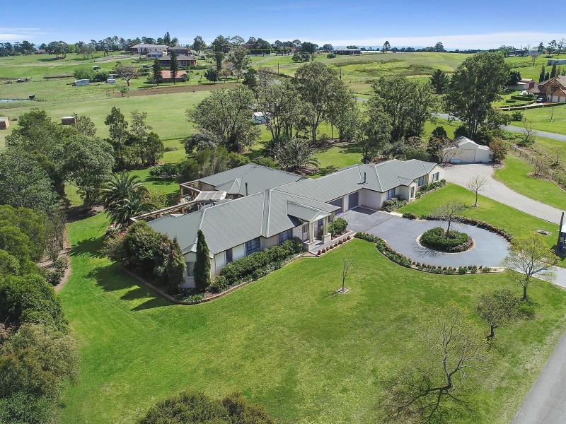 209A Lincoln Road, Horsley Park NSW 2175