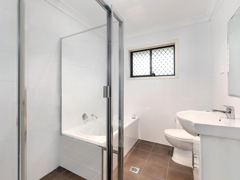 9/2 Dotterel Place, Ingleburn NSW 2565