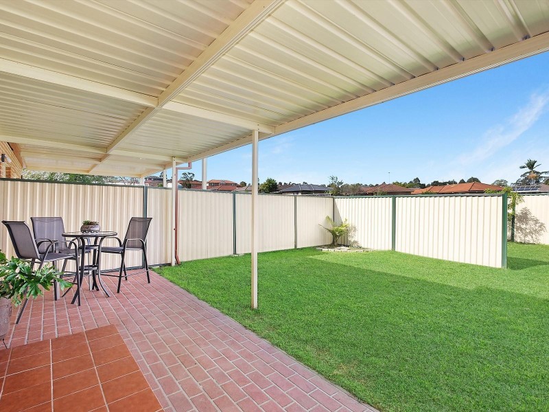 2/7 Altair Place, Hinchinbrook NSW 2168