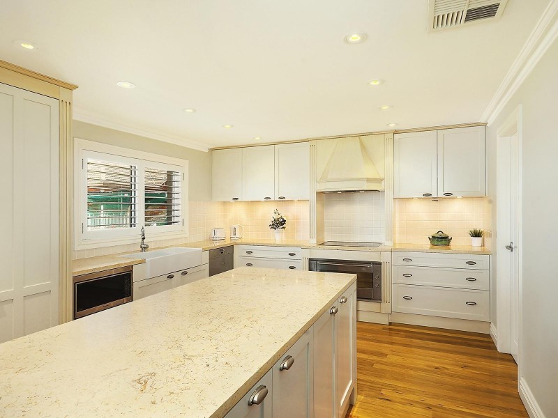 6 Blackbutt Street, Bossley Park NSW 2176