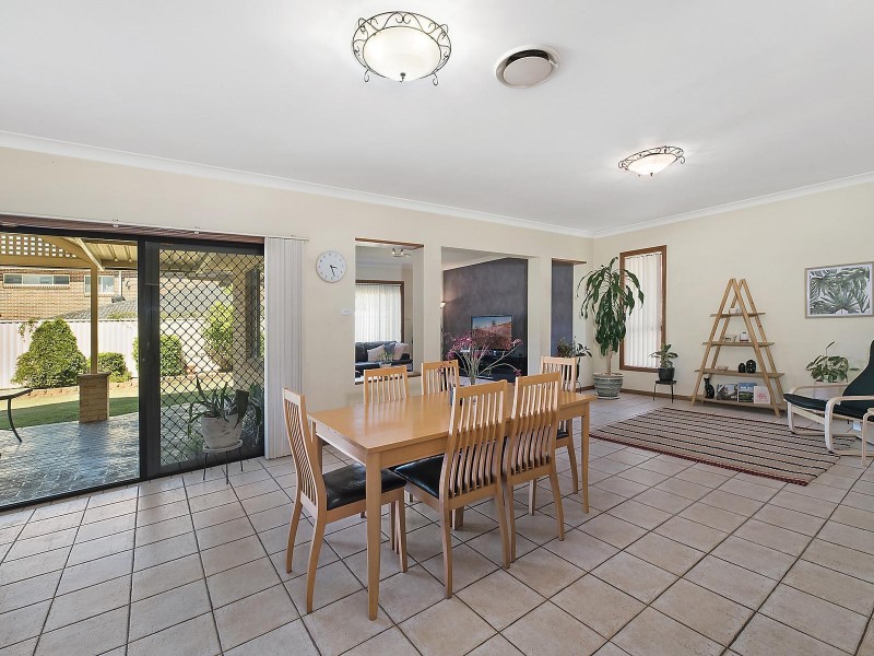 16 Aragon Street, Cecil Hills NSW 2171