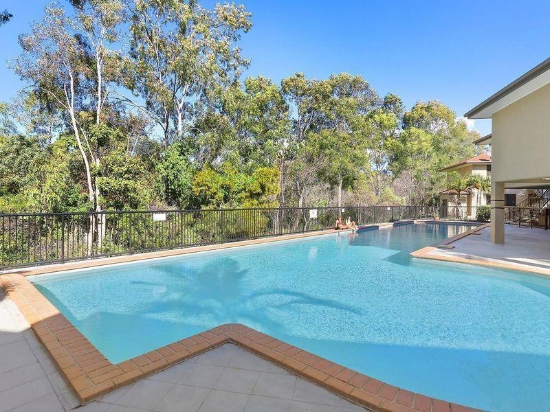 7 Brown Street, Labrador QLD 4215