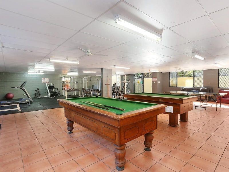 7 Brown Street, Labrador QLD 4215
