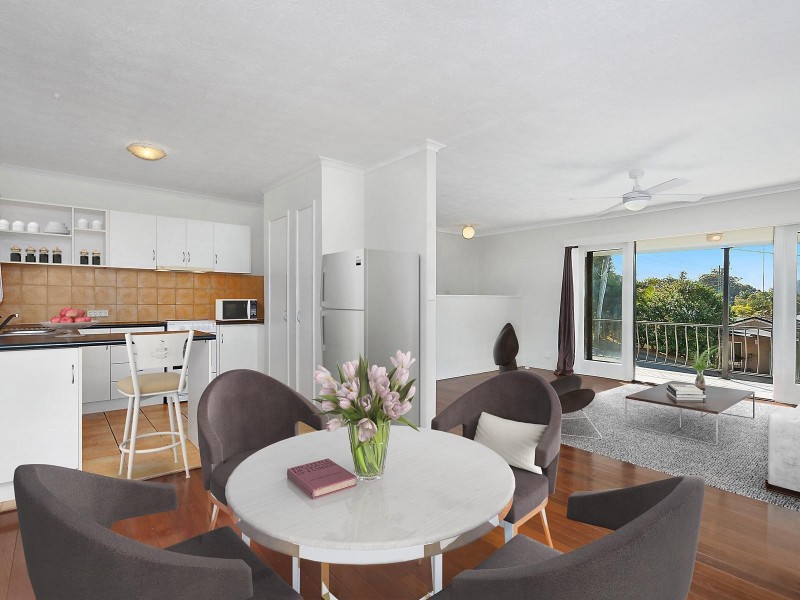 30A Gordon Street, Labrador QLD 4215