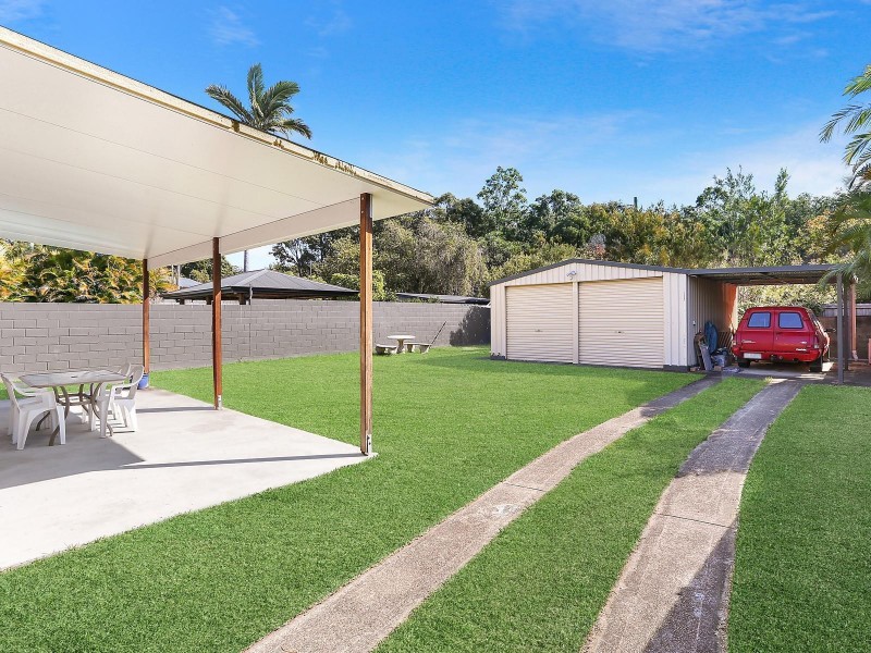 68 Kumbari Close, Southport QLD 4215