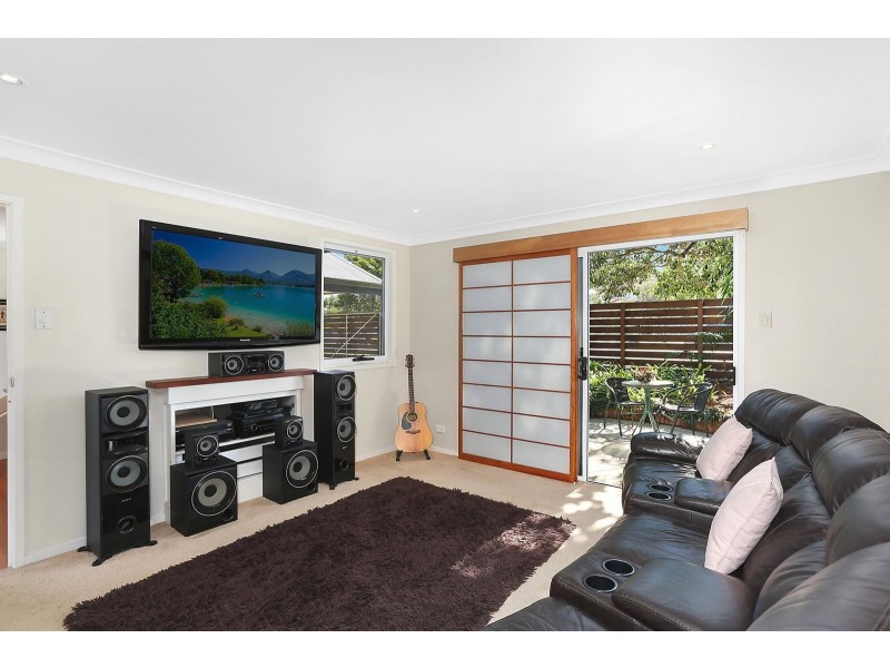 17 Echlin Street, Labrador QLD 4215