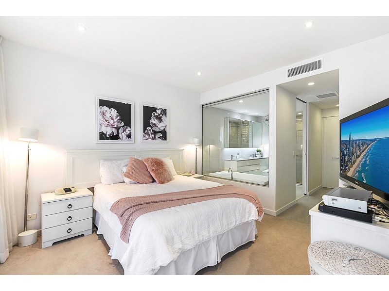 1303/1 Sunset Avenue, Paradise Point QLD 4216