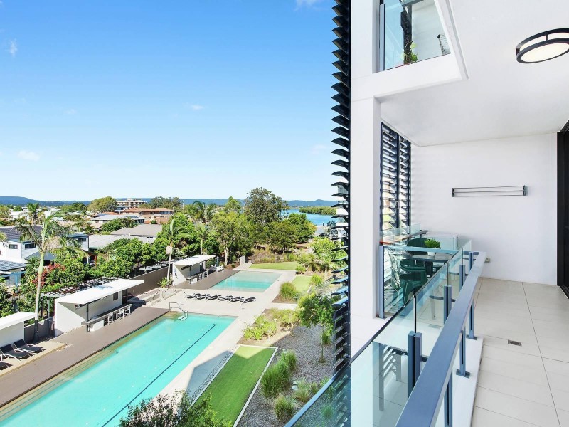 1303/1 Sunset Avenue, Paradise Point QLD 4216