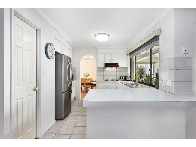 34 Thorngate Drive, Robina QLD 4226