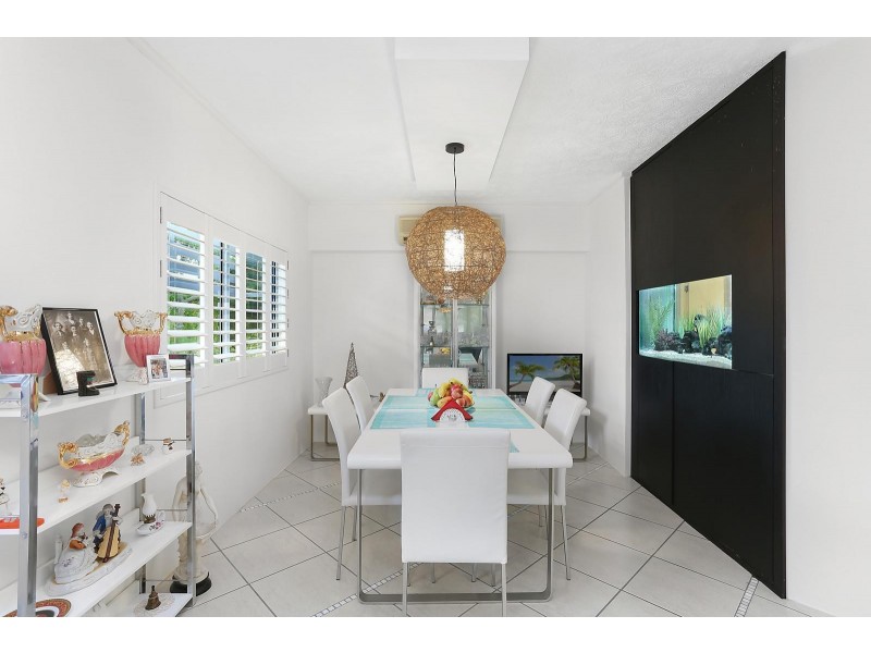 4/28 Parker Street, Labrador QLD 4215