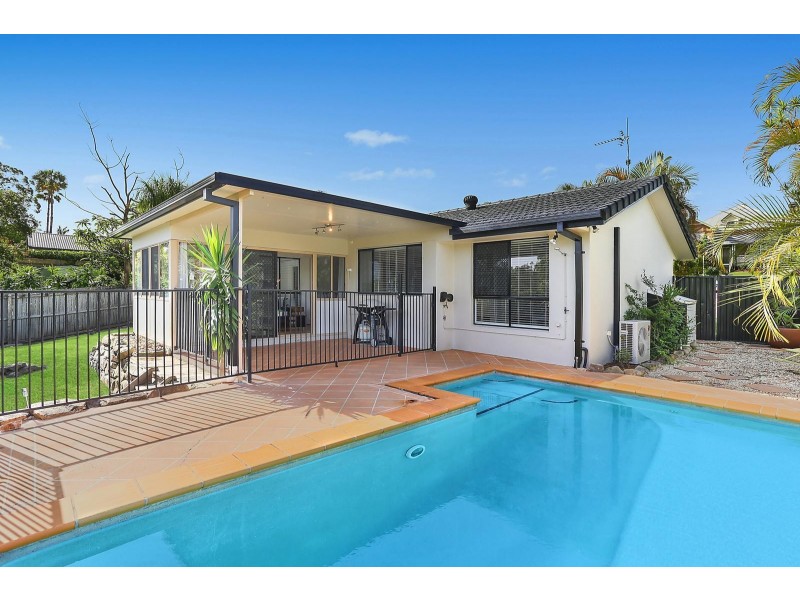 21 Sunningdale Circuit, Robina QLD 4226