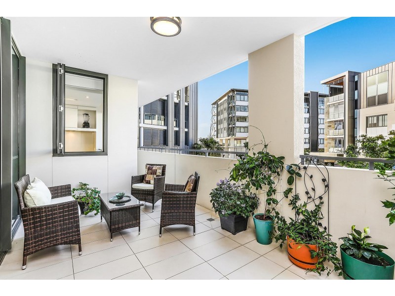 2205/1 Marina Promenade, Paradise Point QLD 4216