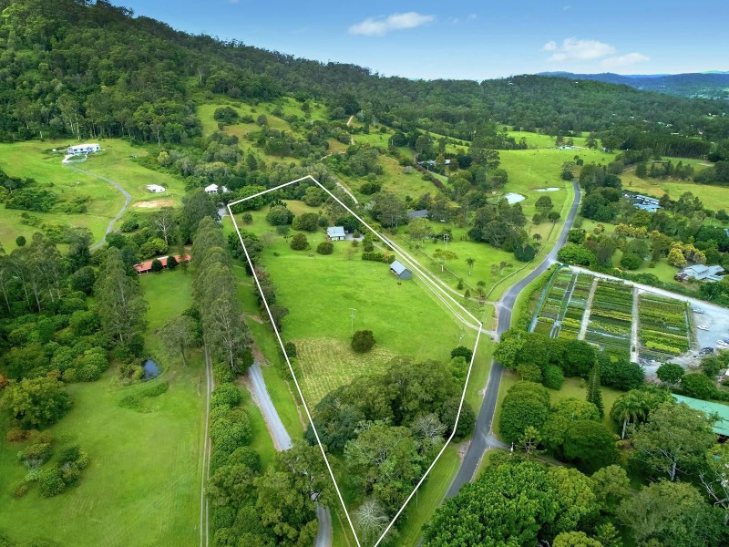 92 Currey Road, Wongawallan QLD 4210