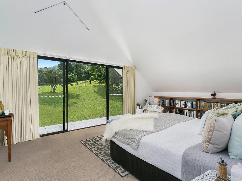 92 Currey Road, Wongawallan QLD 4210