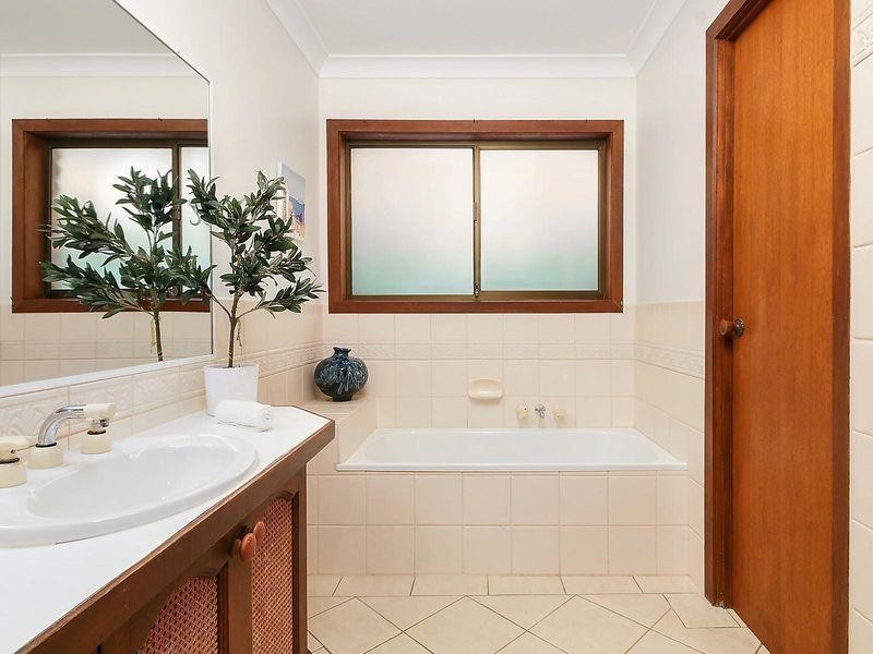 23 Glenview Road, Upper Coomera QLD 4209