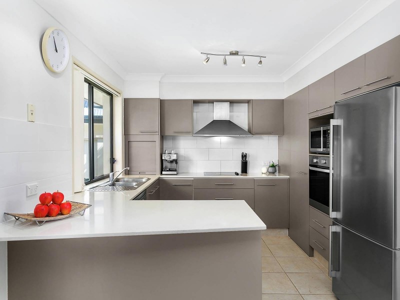 27/368 Pine Ridge Road, Coombabah QLD 4216