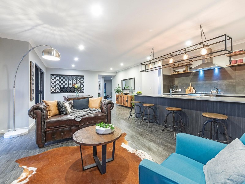 32 Valley View Vista, Wongawallan QLD 4210