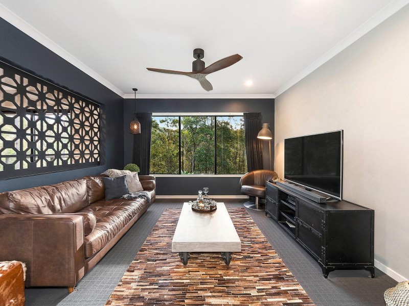 32 Valley View Vista, Wongawallan QLD 4210