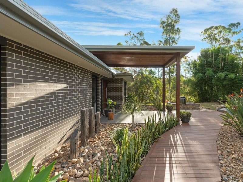 32 Valley View Vista, Wongawallan QLD 4210