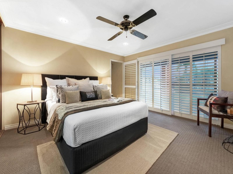 11 Kikori Crescent, Runaway Bay QLD 4216