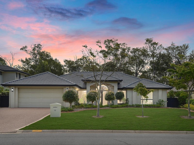 11 Blackfen Court, Arundel QLD 4214