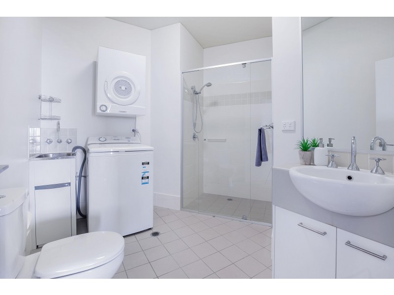 104/111 Lindfield Road, Helensvale QLD 4212