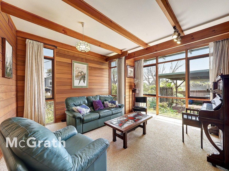 24 Lewton Road, Mount Waverley VIC 3149