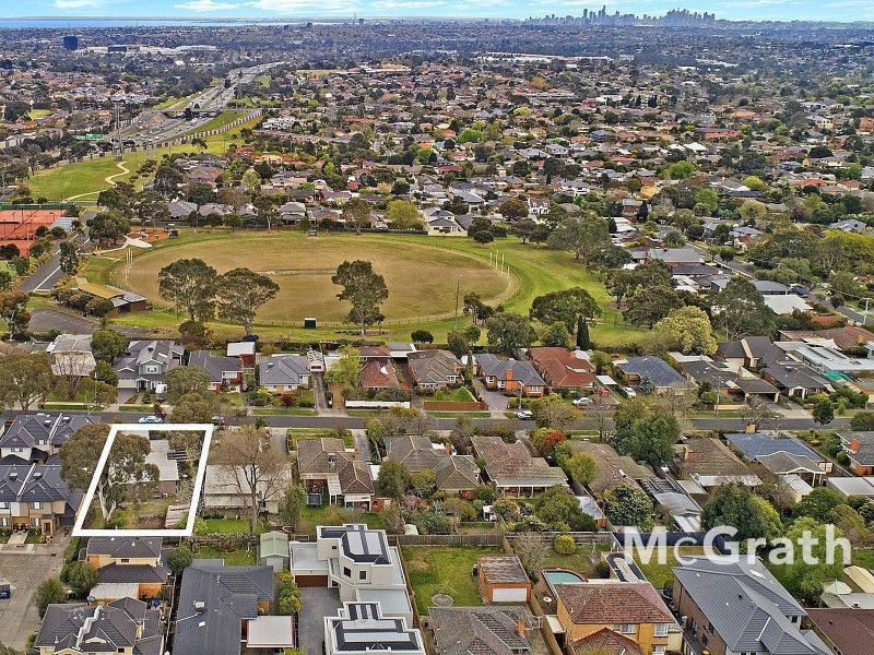 24 Lewton Road, Mount Waverley VIC 3149