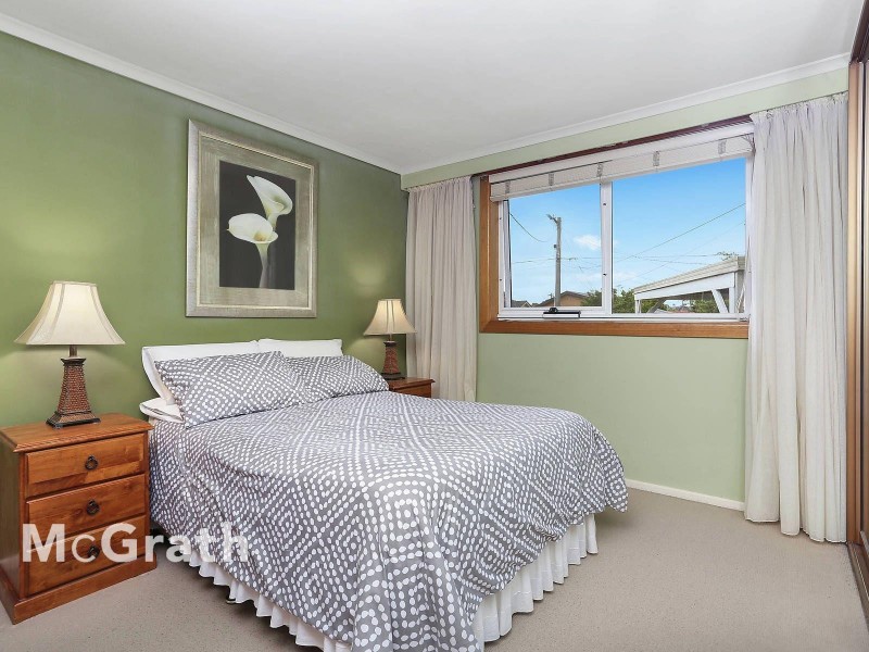 36 Longbourne Avenue, Notting Hill VIC 3168