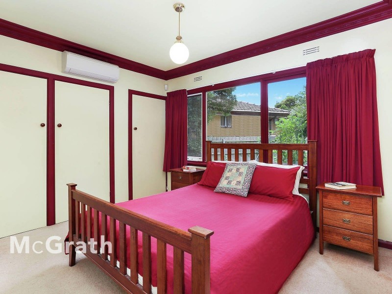 34 Avonhurst Drive, Glen Waverley VIC 3150