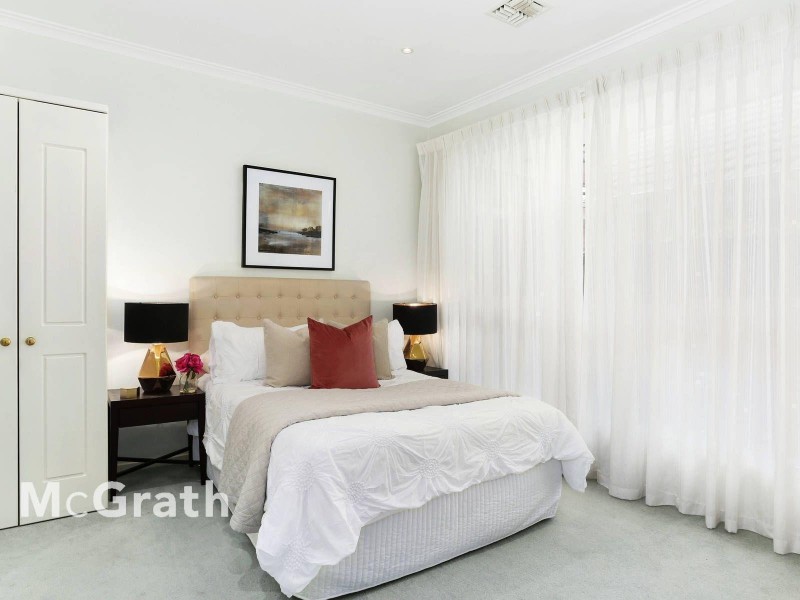 2B Valley Road, Mount Waverley VIC 3149